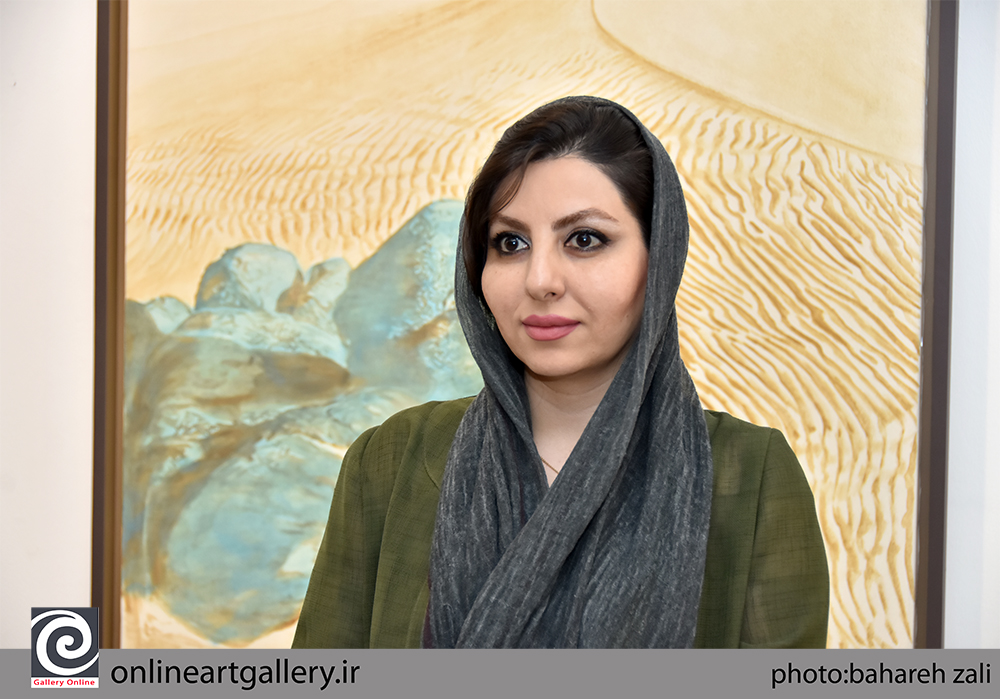 روایت رویا ارمکیان از نمایشگاه «فیروزه ای در کویر»
